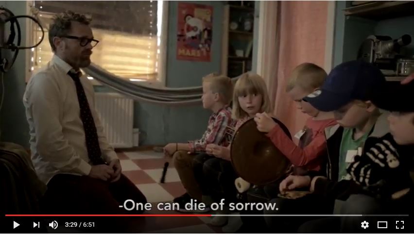 Läs mer om artikeln Fairytales in craft: Mytheriet – immersive theatre for kids